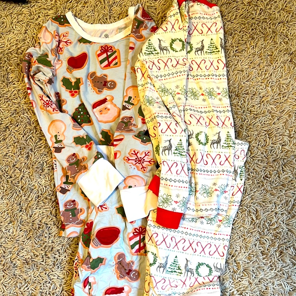 Caden lane / Burt’s bee Christmas pajamas